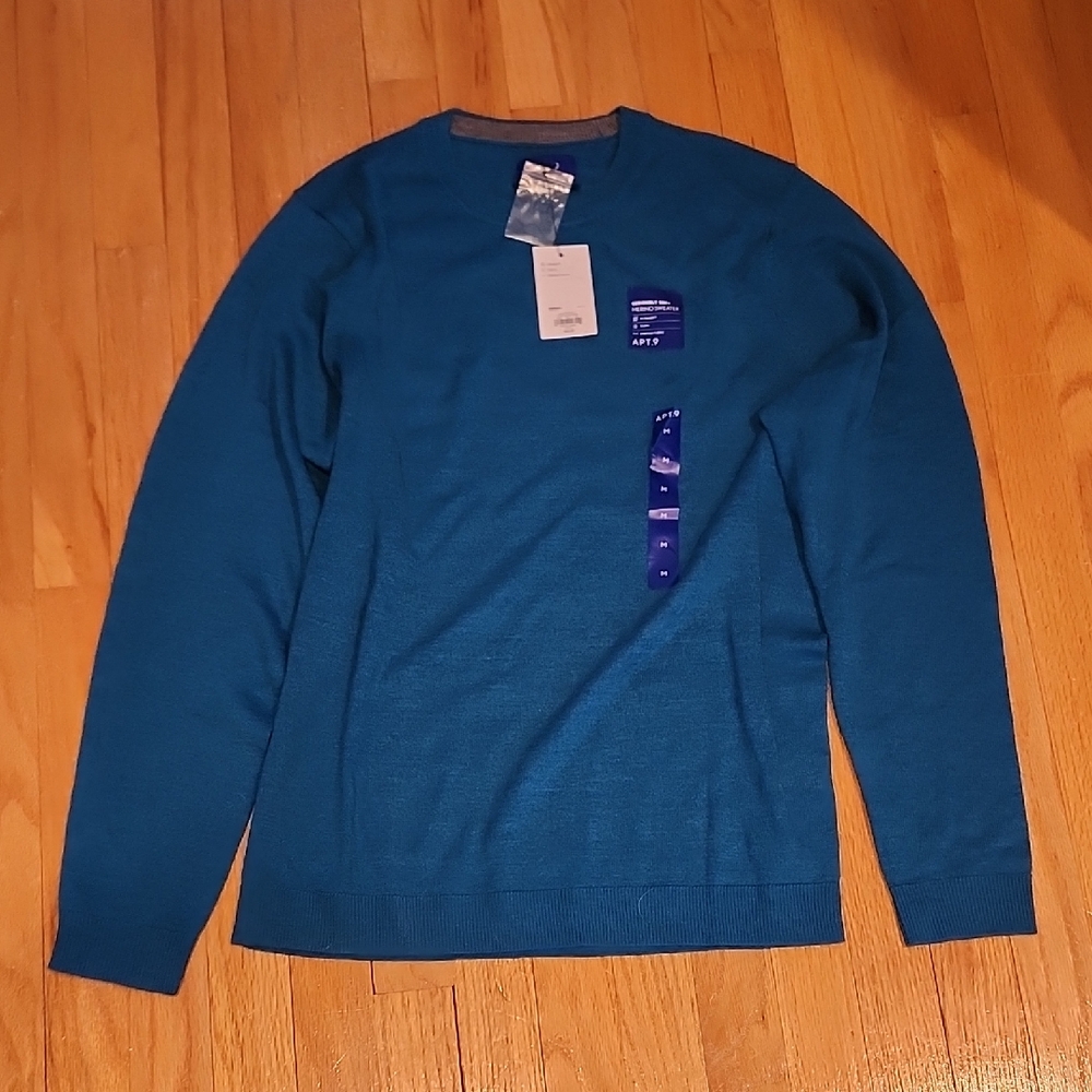 Men's Blue Sweater